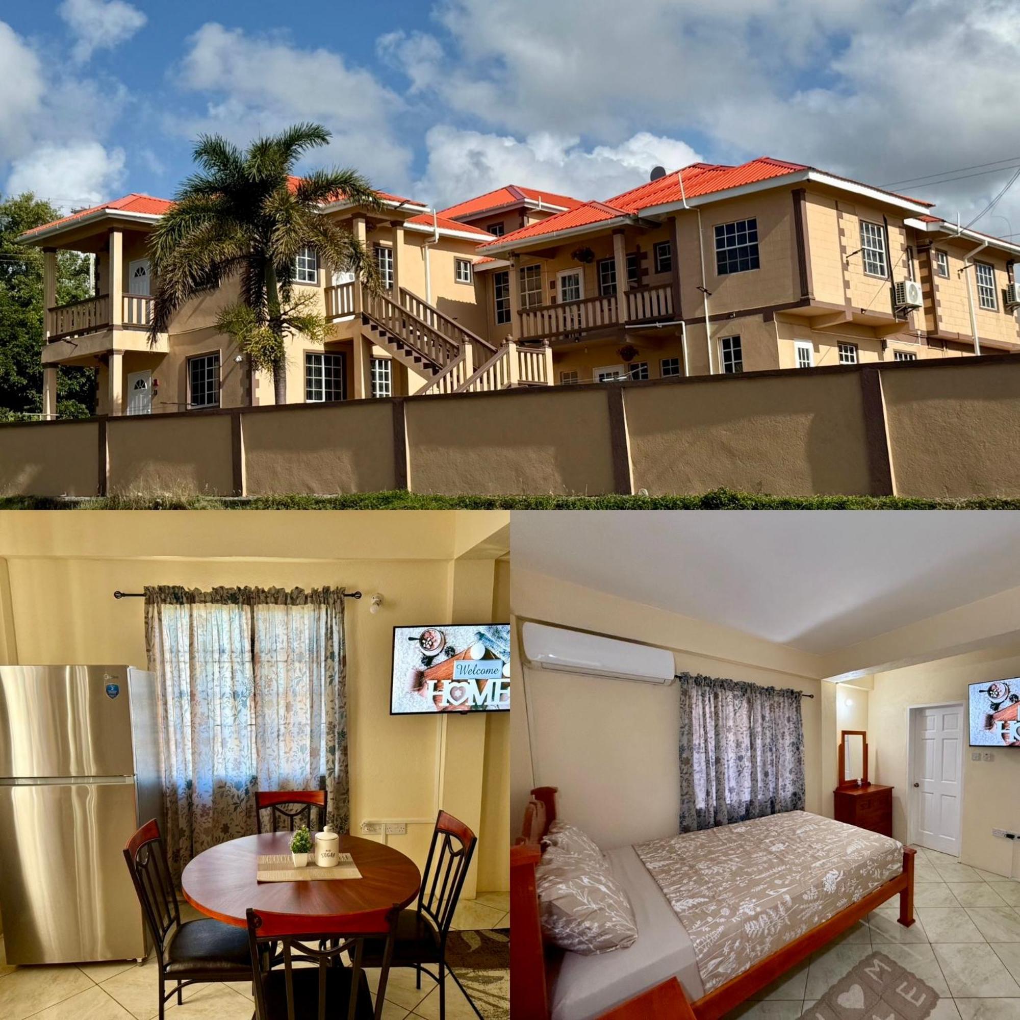 Castle Berry Apartments Кингстаун Экстерьер фото